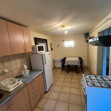 Florian Apartment